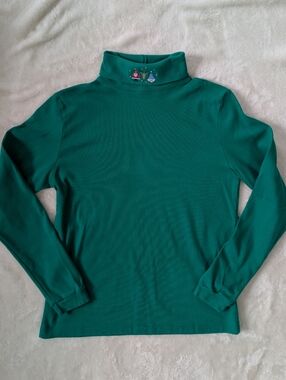 Christmas Embroidery Green Turtleneck Long-Sleeve Top